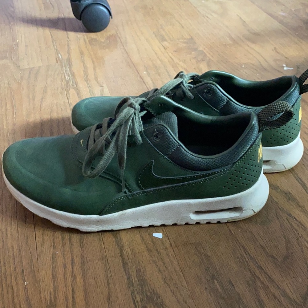 Nike Air Max Thea Leather